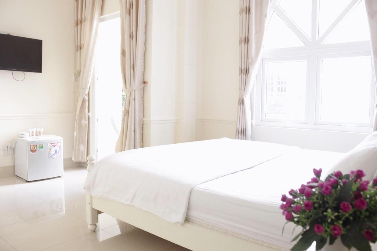 Sunny Hotel 붕타우 외부 사진