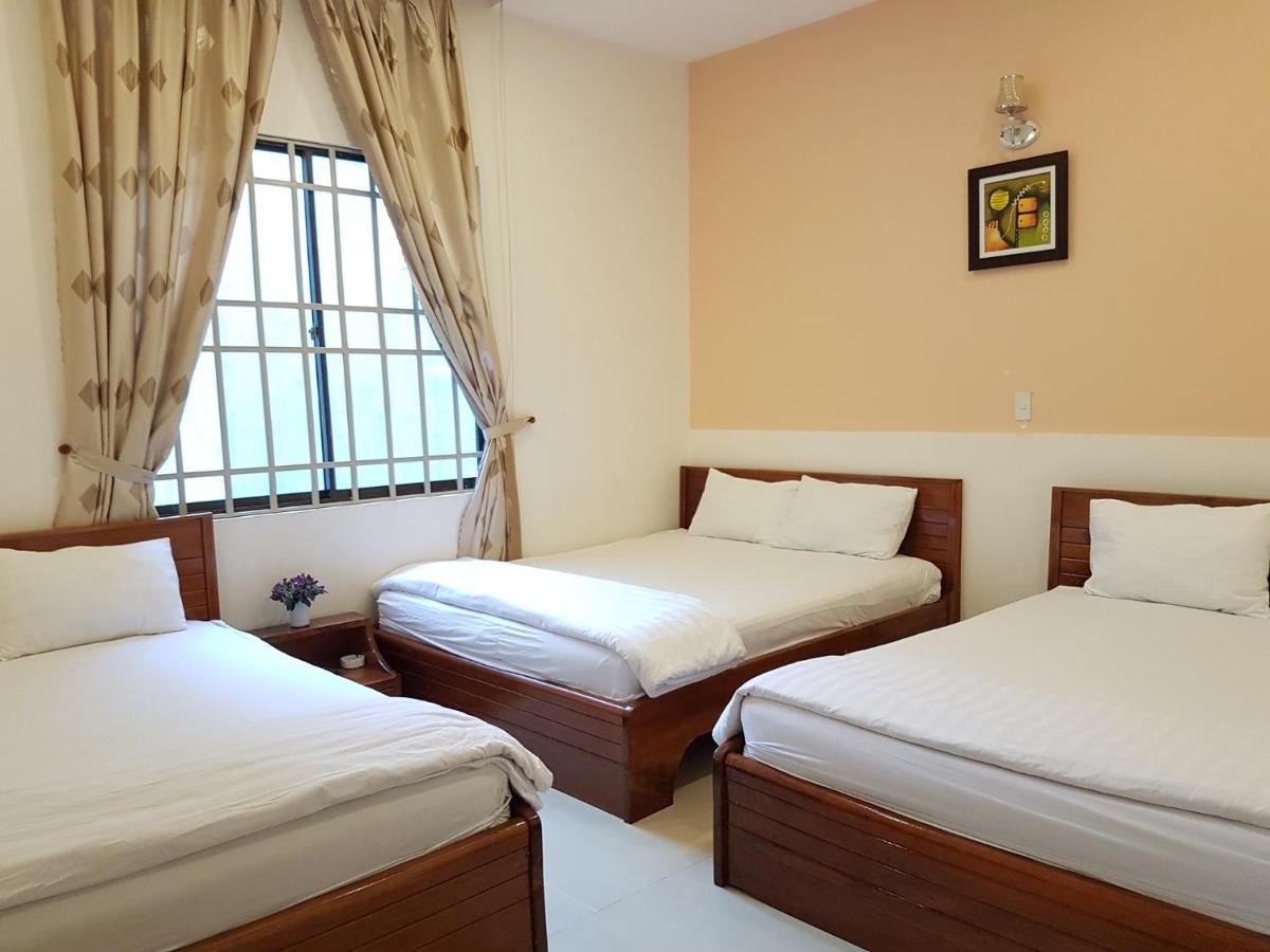 Sunny Hotel 붕타우 외부 사진